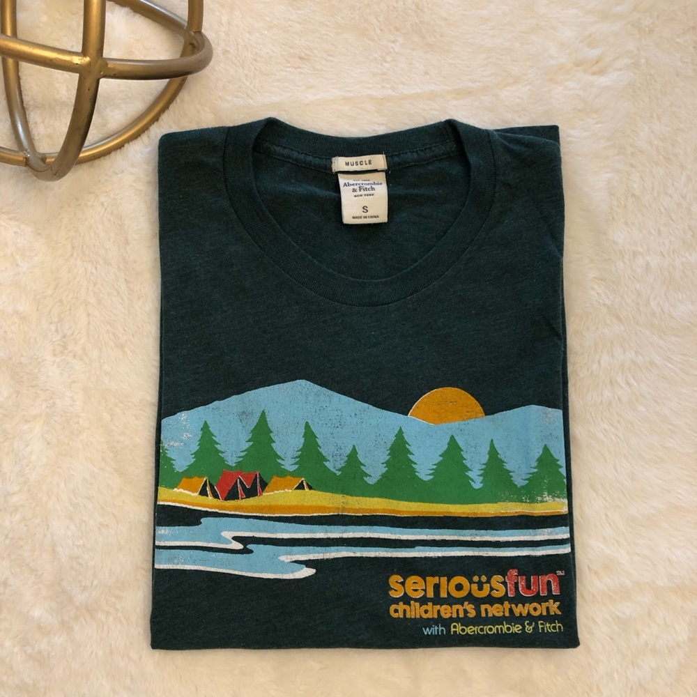 Abercrombie & Fitch Tee Shirt